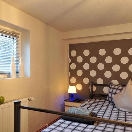 Tiny Rooms BRE Екстериор снимка